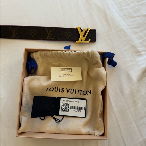 Louis Vuitton Initiales Reversible 30mm Belt, Cherry Red and Monogram Canvas - Picture 6 of 12